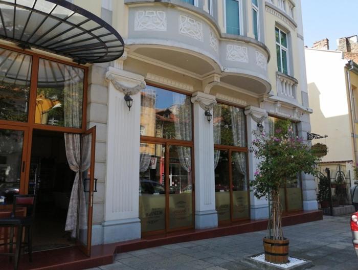 Family Hotel Chiplakoff Burgas Exterior photo