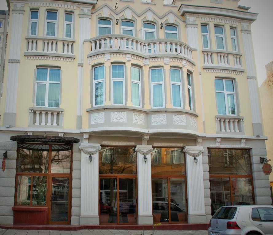 Family Hotel Chiplakoff Burgas Exterior photo