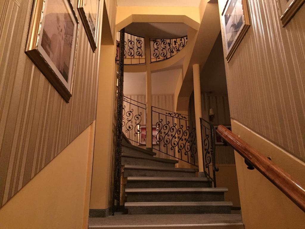Family Hotel Chiplakoff Burgas Exterior photo